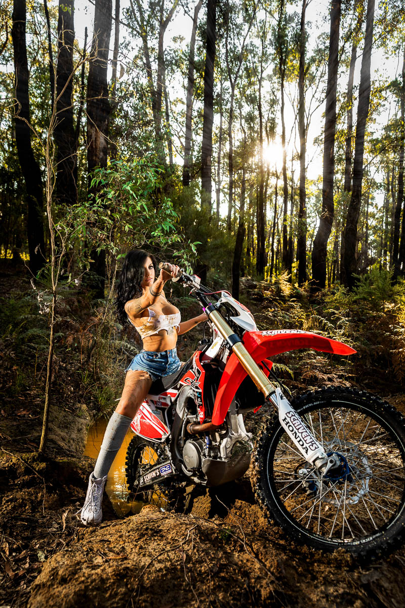Phoebe_03 boudoir photography melbourne trail bike shoot